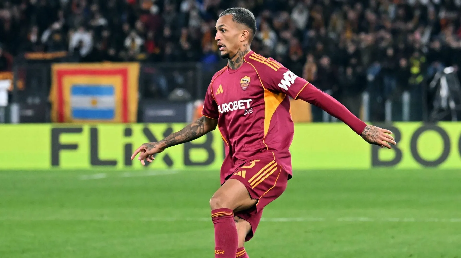 Por que lesão de Wesley criou atrito nos bastidores da Roma