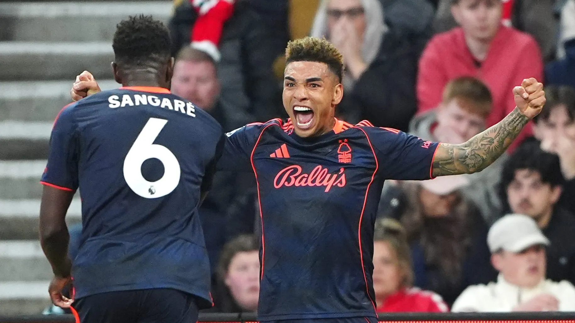 Igor Jesus tem atuação completa e goleada do Forest pressiona ainda mais o Tottenham