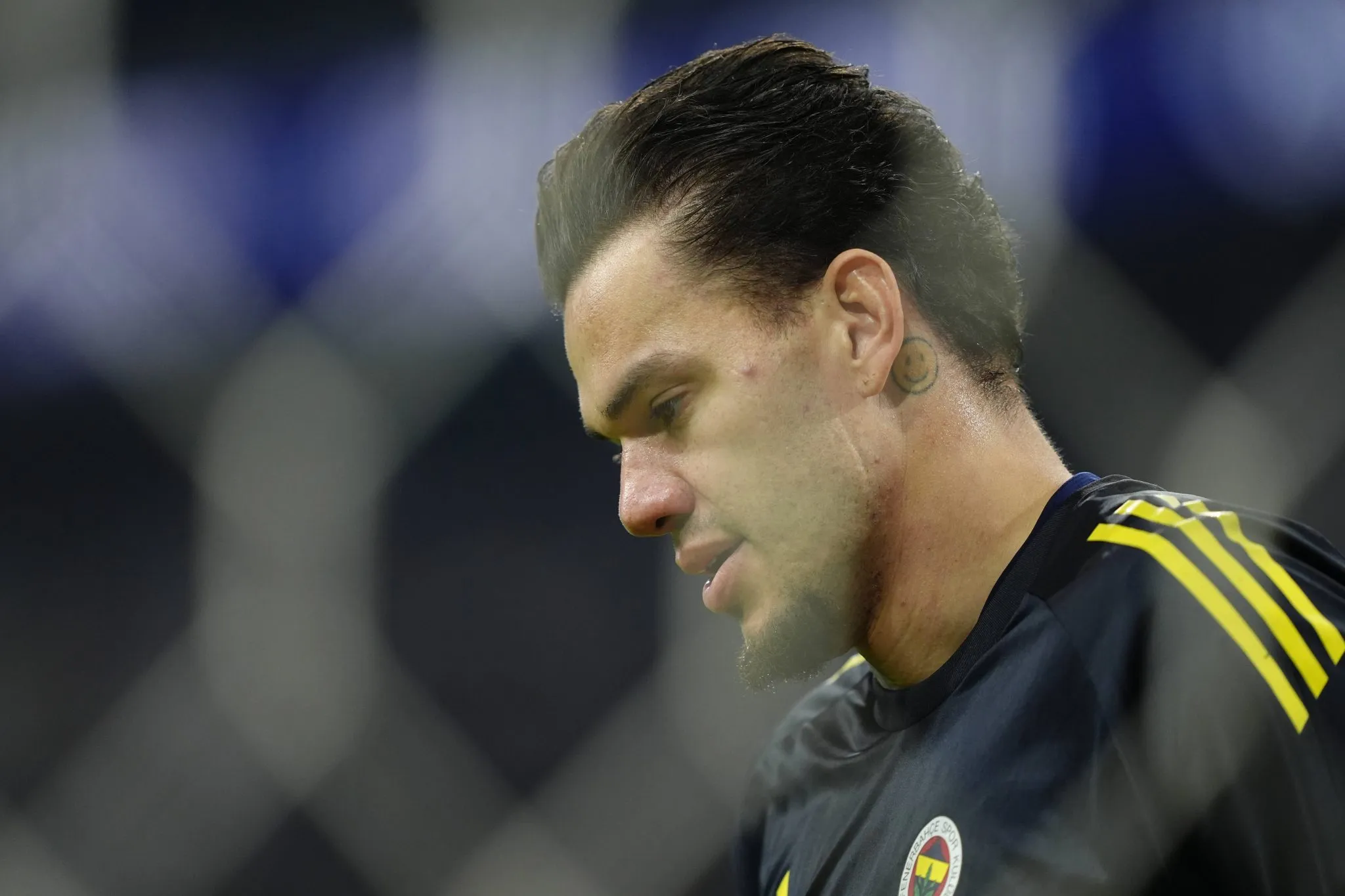 Em crise no Fenerbahçe, Ederson é alvo de críticas e está na mira de clube de brasileiros