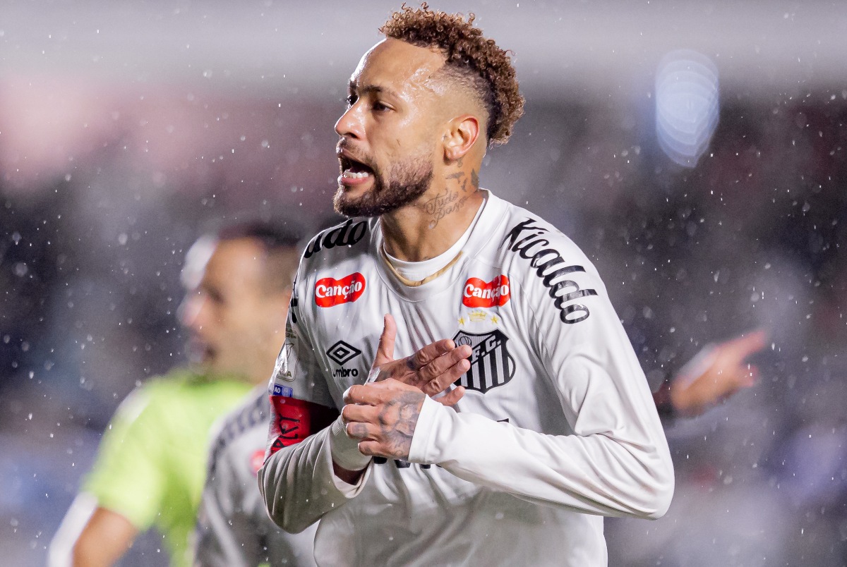 Neymar vai para a Copa? Veja números do atacante no ano