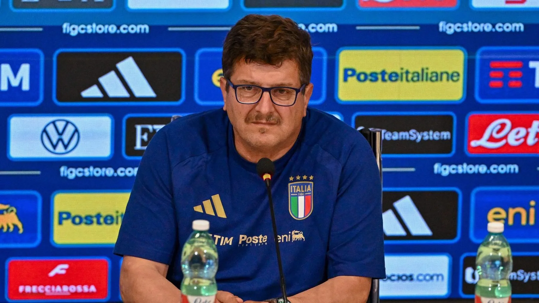 ‘Enquanto o futebol italiano estiver nas mãos de vigaristas, a situação me parece muito complexa’