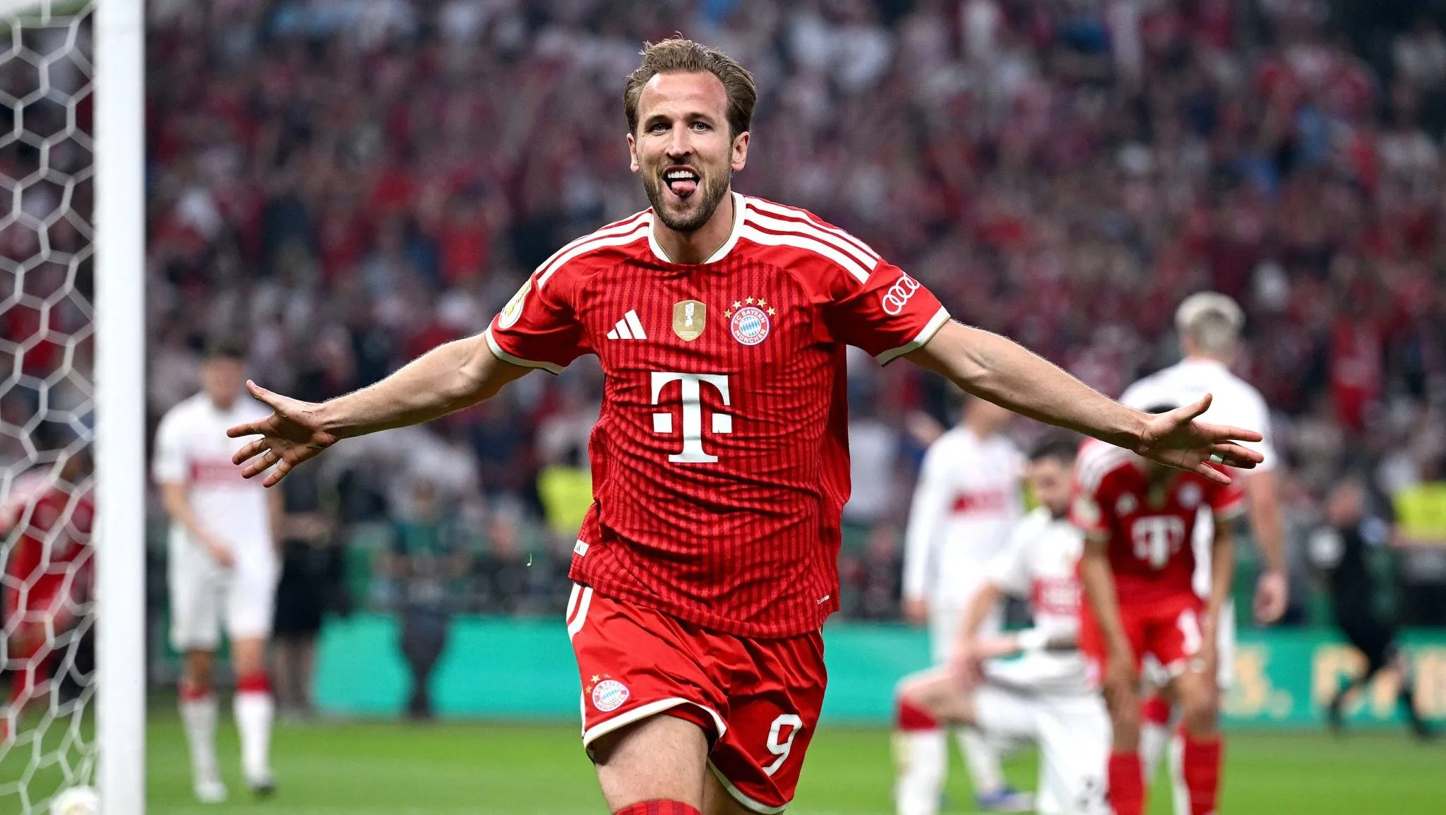 ‘Estou entre os favoritos à Bola de Ouro’: Harry Kane justifica autoconfiança com feitos