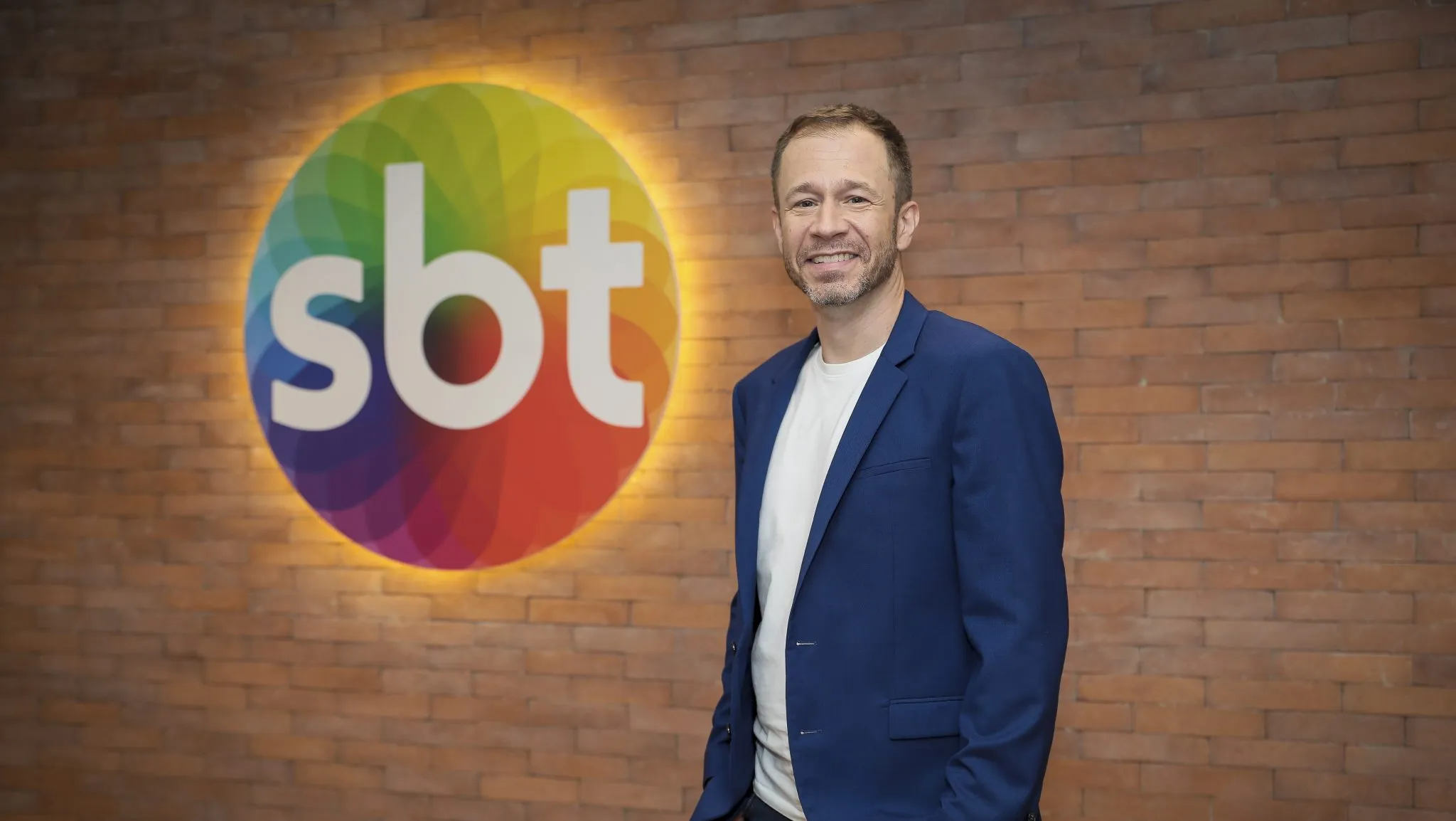 Volta do SBT a uma Copa do Mundo após 28 anos passa no teste e lembra Globo das antigas