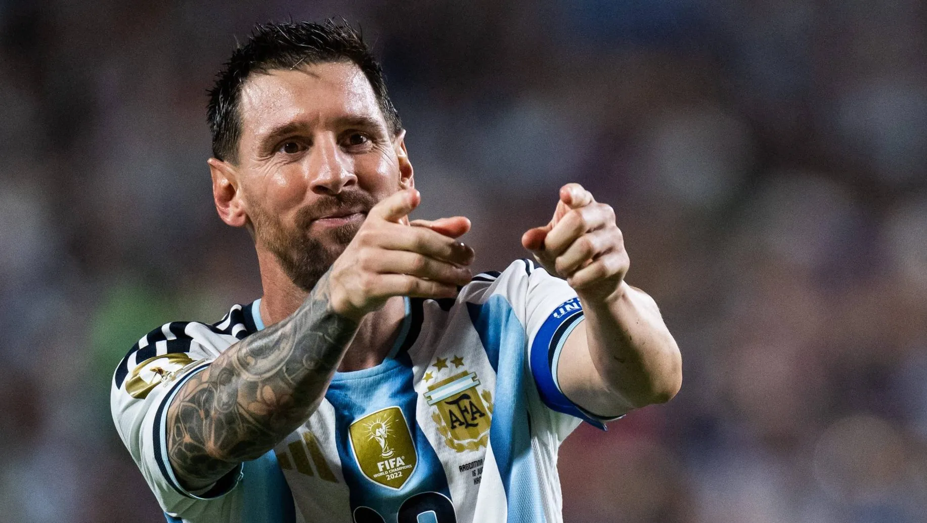 Todo mundo viu que ele é o melhor’: Messi responde em campo e Argentina colhe frutos de plano
