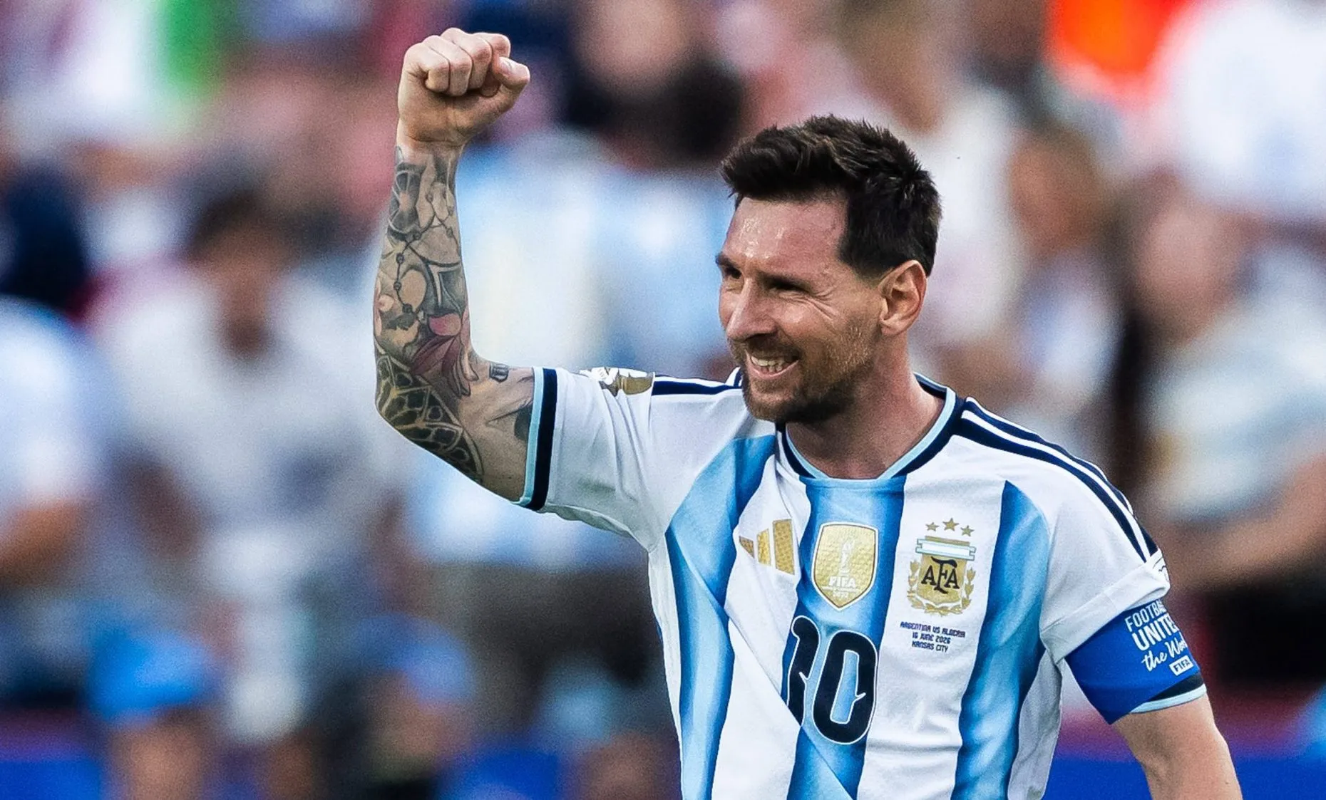 Argentina 3 x 0 Argélia: Messi brilha e faz história, mas força da Scaloneta vai além do gênio
