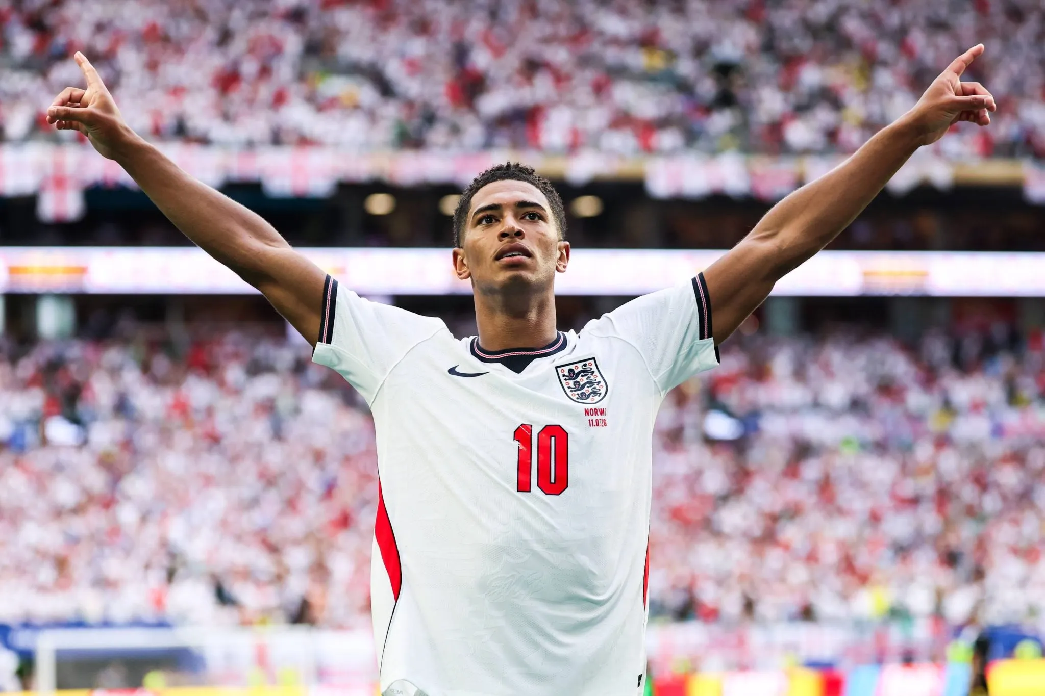 Inglaterra é salva por especialidade de Bellingham e falha de carrasco do Brasil para eliminar Noruega