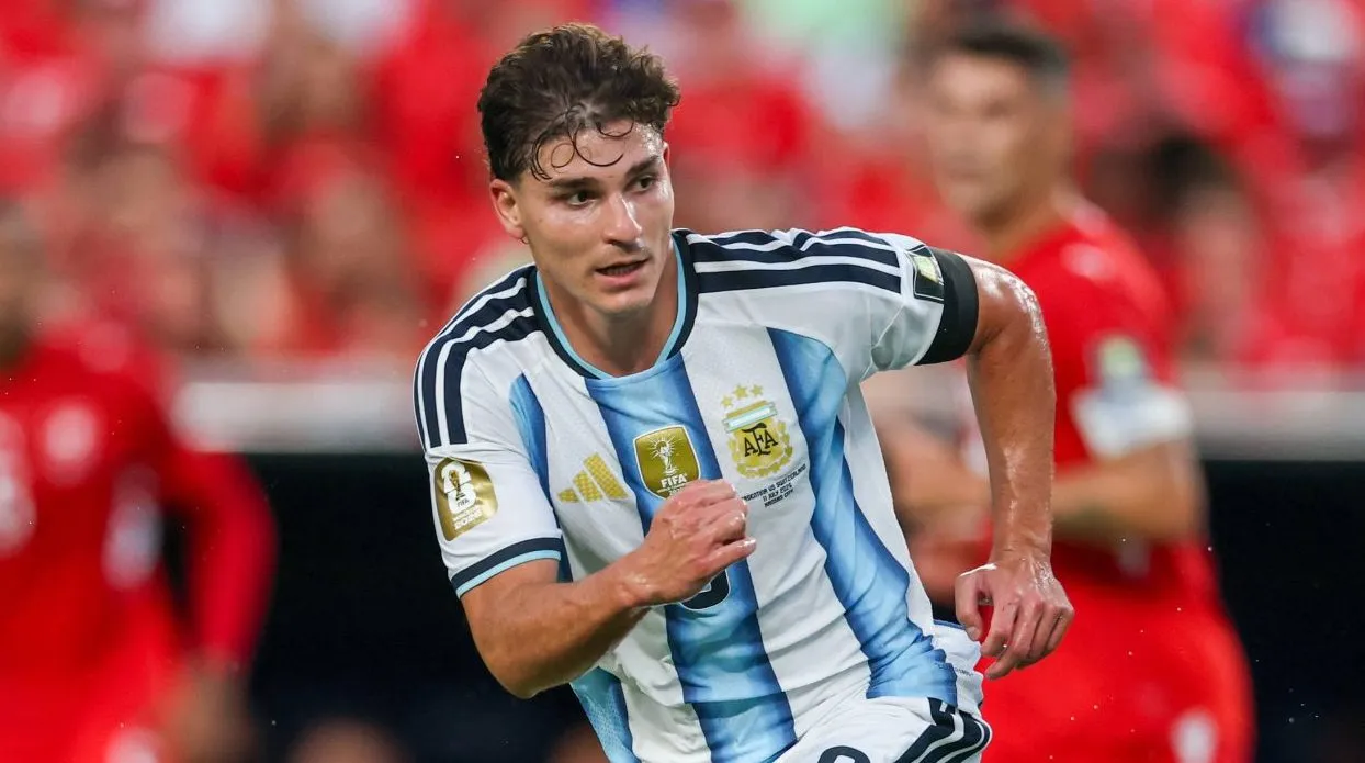 ‘Debate nem deveria existir’: Golaço de Álvarez ‘justifica’ guerra entre Barcelona e Atlético